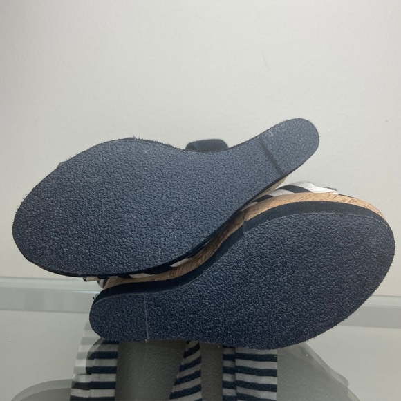 NWOT Shoemint Open Toe Striped Cork Platform Wedges Lace Up Ties Black White 5.5 - Picture 13 of 16